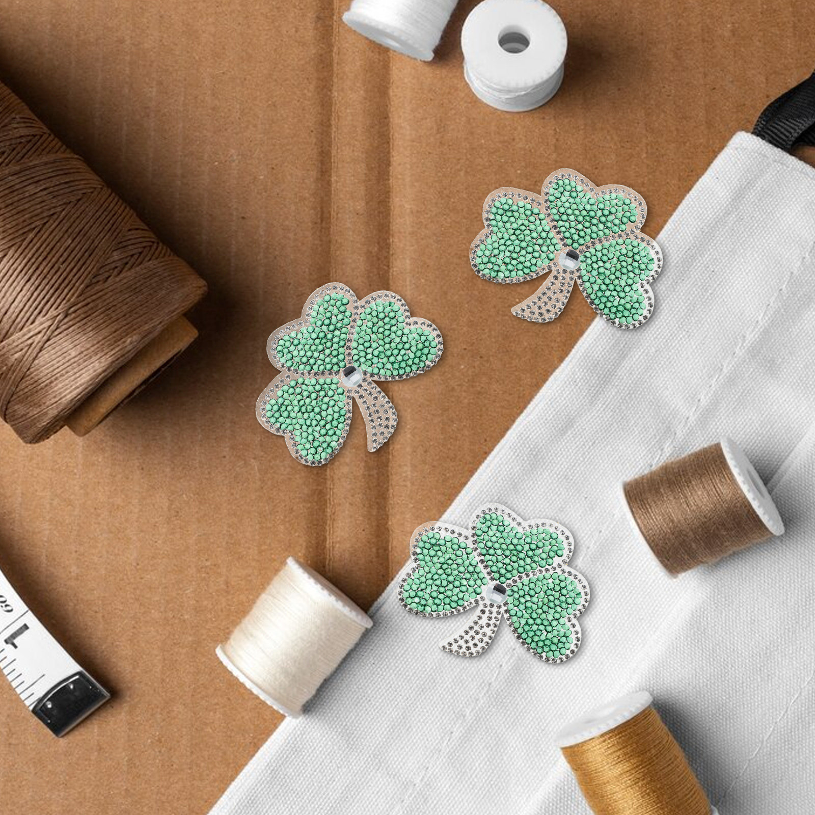 5Pcs Green Lucky Leaf Patches  - đánh giá và giá Sew On Rhinestone
