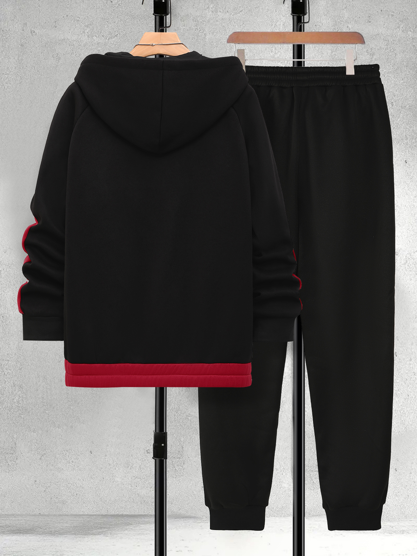 Men's Plus Size Black & Red Co - đánh giá và giá Embellish Knit