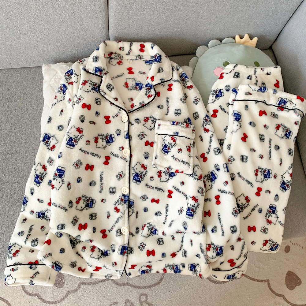 Sanrio Hello Kitty Flannel Wom - đánh giá và giá Embellish Knit