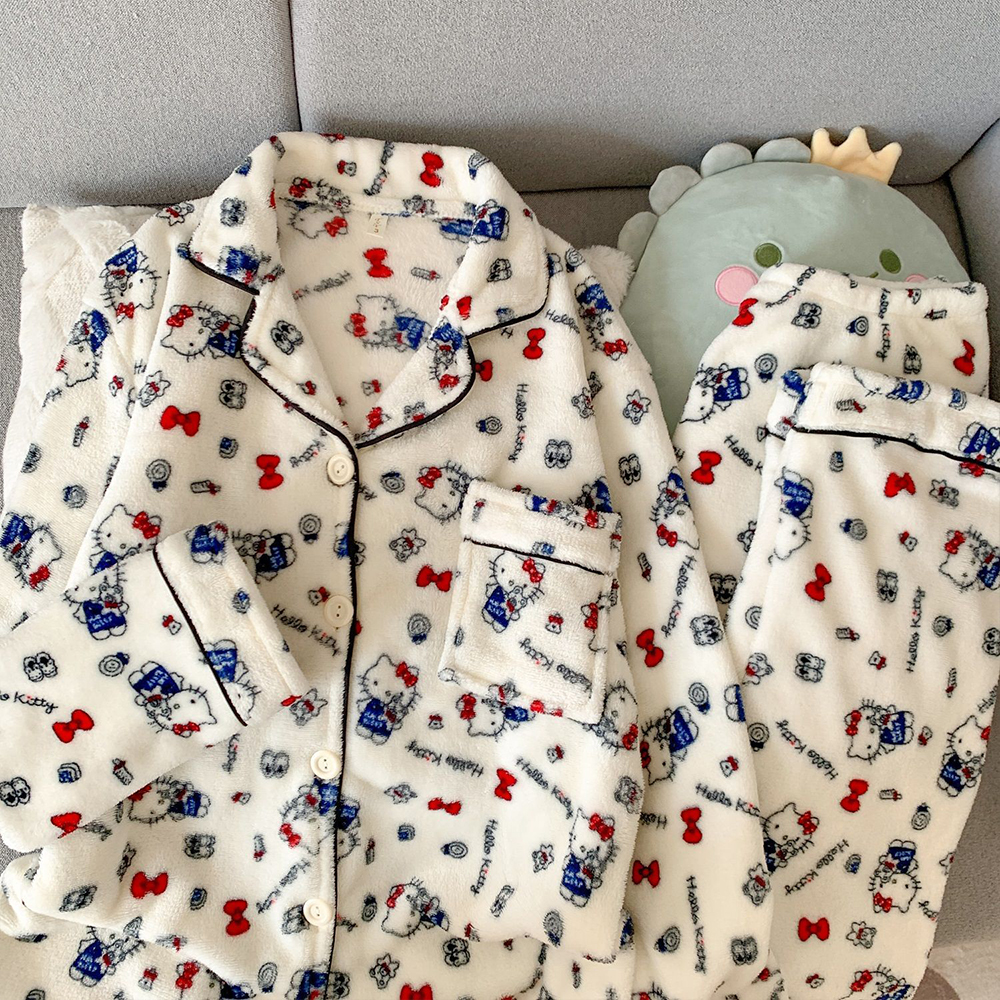 Sanrio Hello Kitty Flannel Wom - đánh giá và giá Embellish Knit