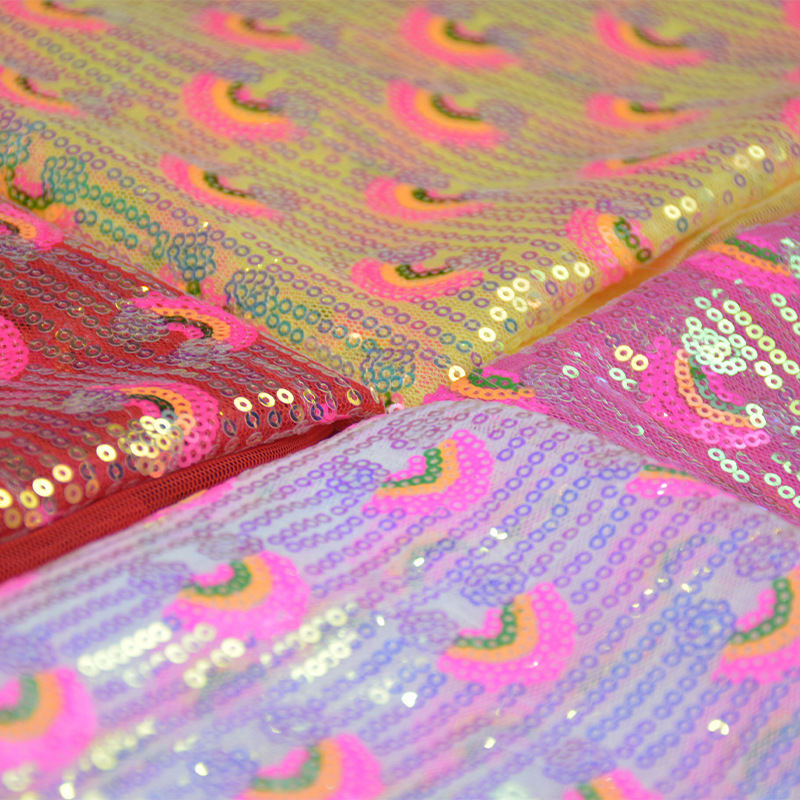 3mm Rainbow Sequin Glitter Fab - đánh giá và giá Sequin Fabric Panel