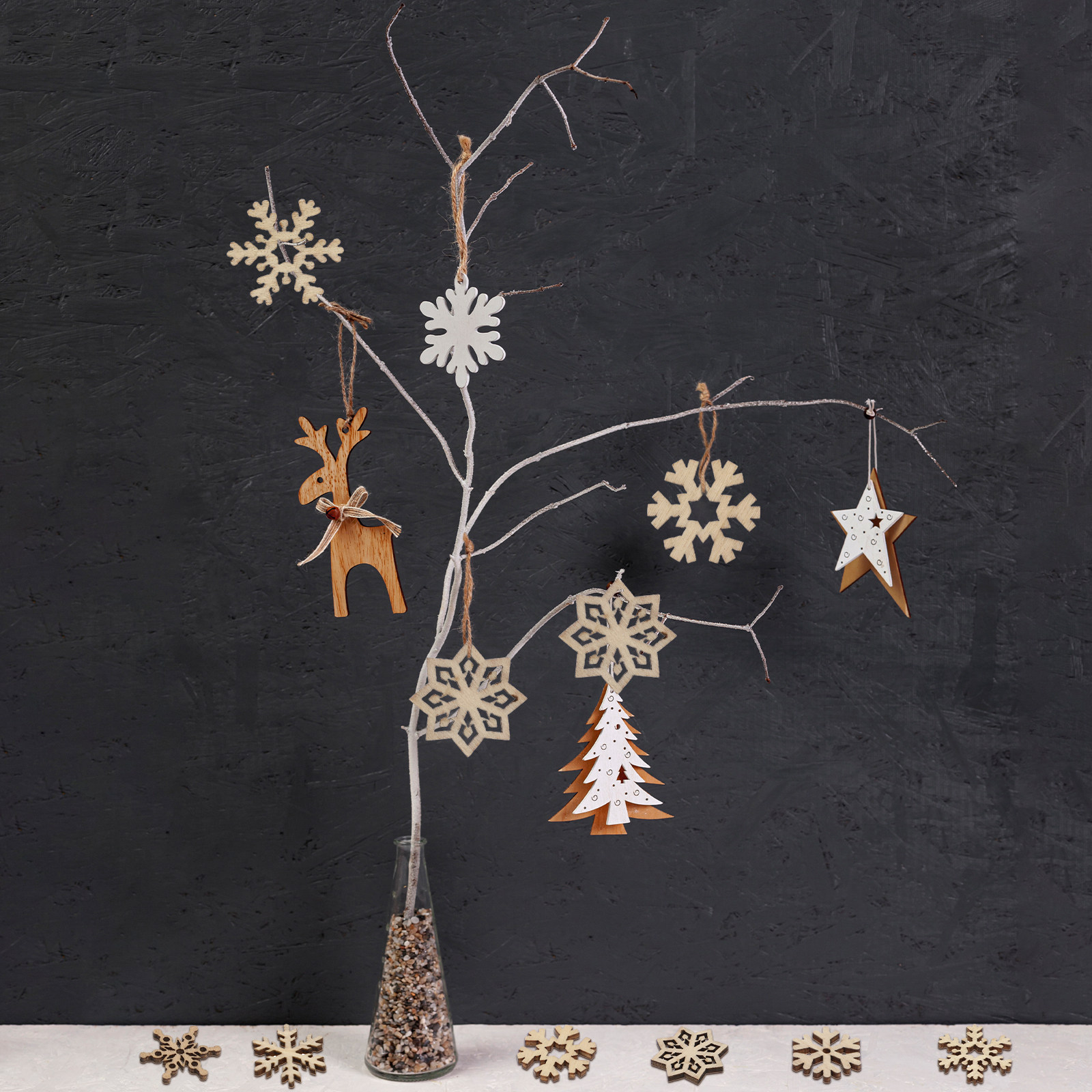 50Pcs Wooden Snowflake Cutouts - đánh giá và giá Christmas Craft Embellishment